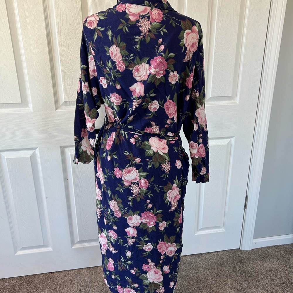 RARE Victorias Secret vintage crown gold label robe - Picture 4 of 5